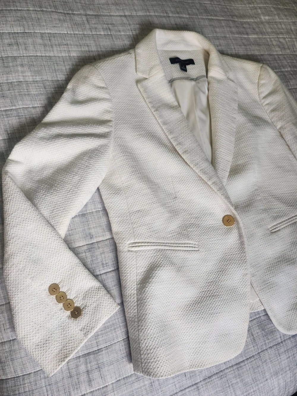 Ann Taylor White Textured Single-Button Blazer